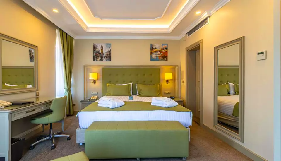 هتل دیوان سوییتس باتومی